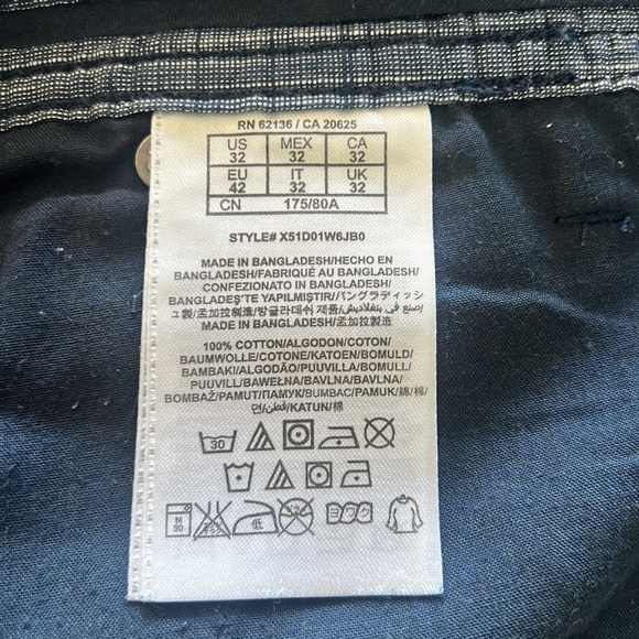 Guess Blue/White Designer Summer Boat Shorts Size 32 - Picture 11 of 15